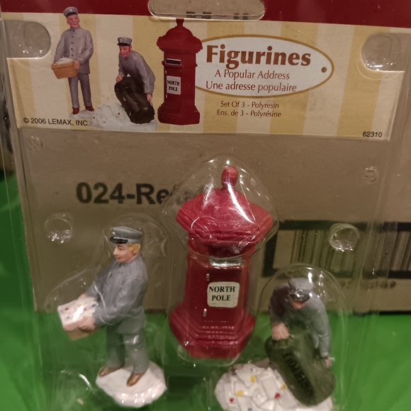 7 Different Lemax Christmas Figurines Excellent Condition Preowned?? - Picture 5 of 7